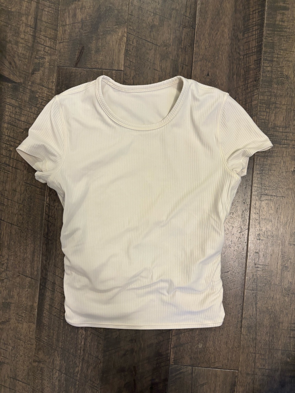 lululemon athletica Cream Ribbed Short Sleeve Tee with twist back